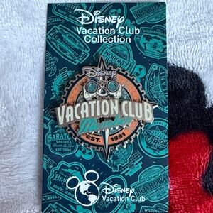 Disney Vacation Club Pin
